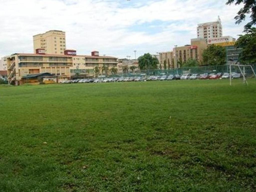 Ymca Kuala Lumpur Hotel Exterior photo